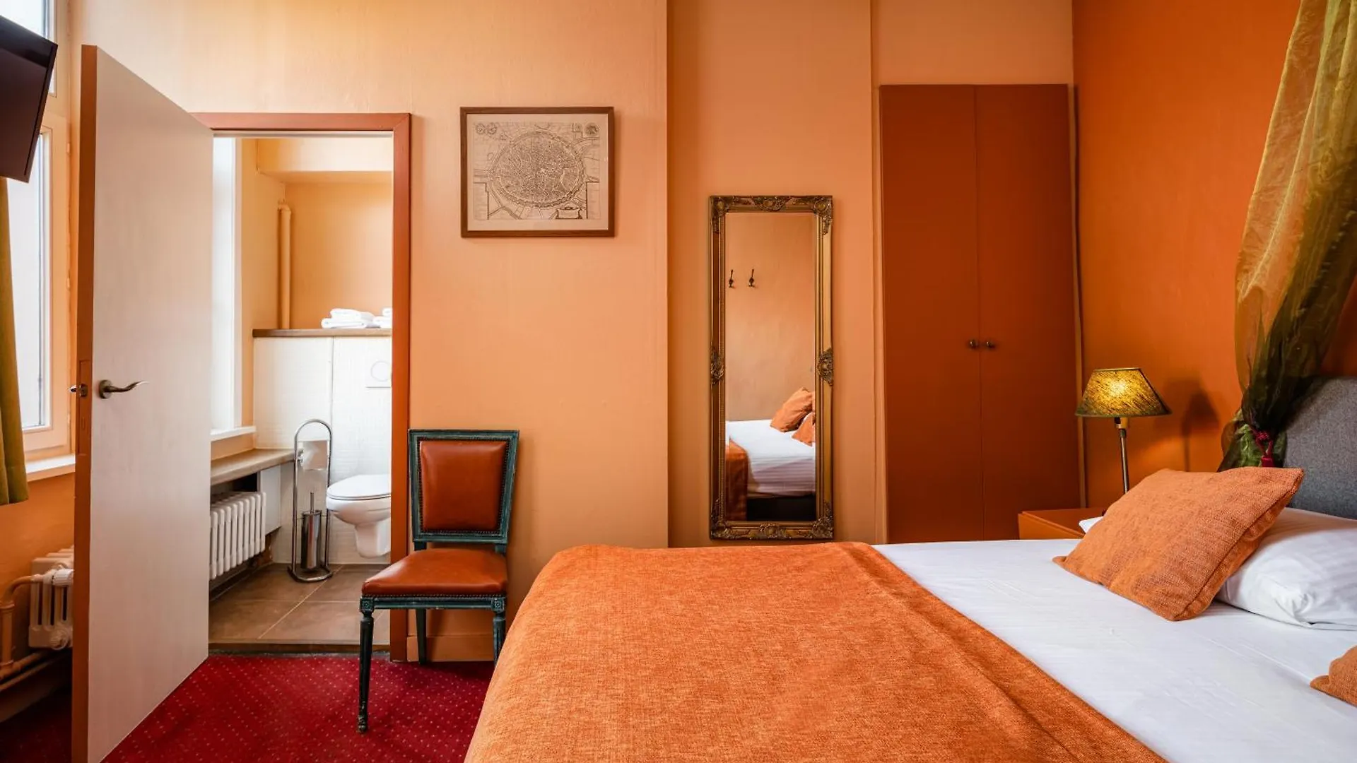 Hotel Van Eyck Bruges 2*,  Belgium