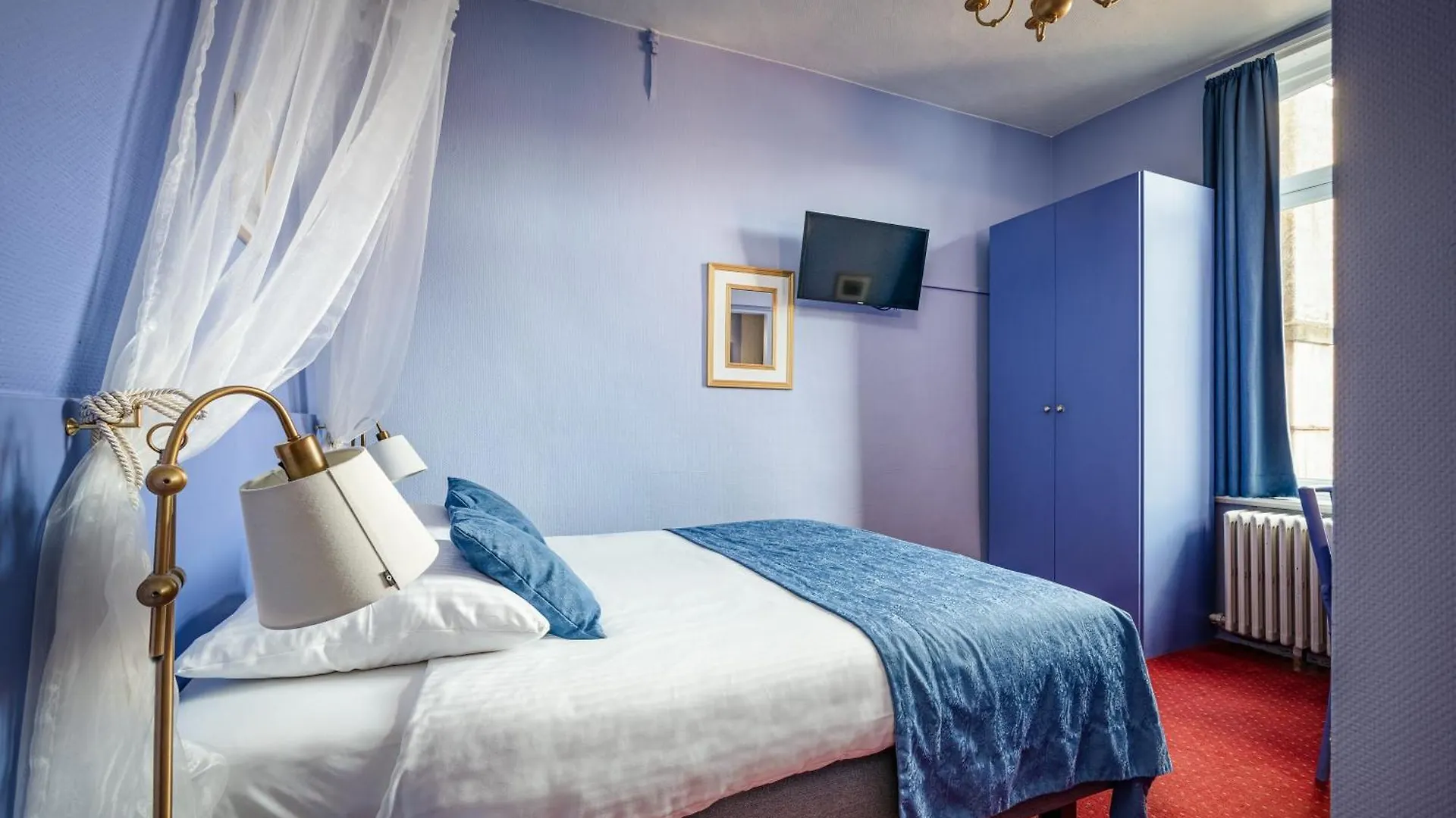 Hotel Van Eyck Brugge 2*,