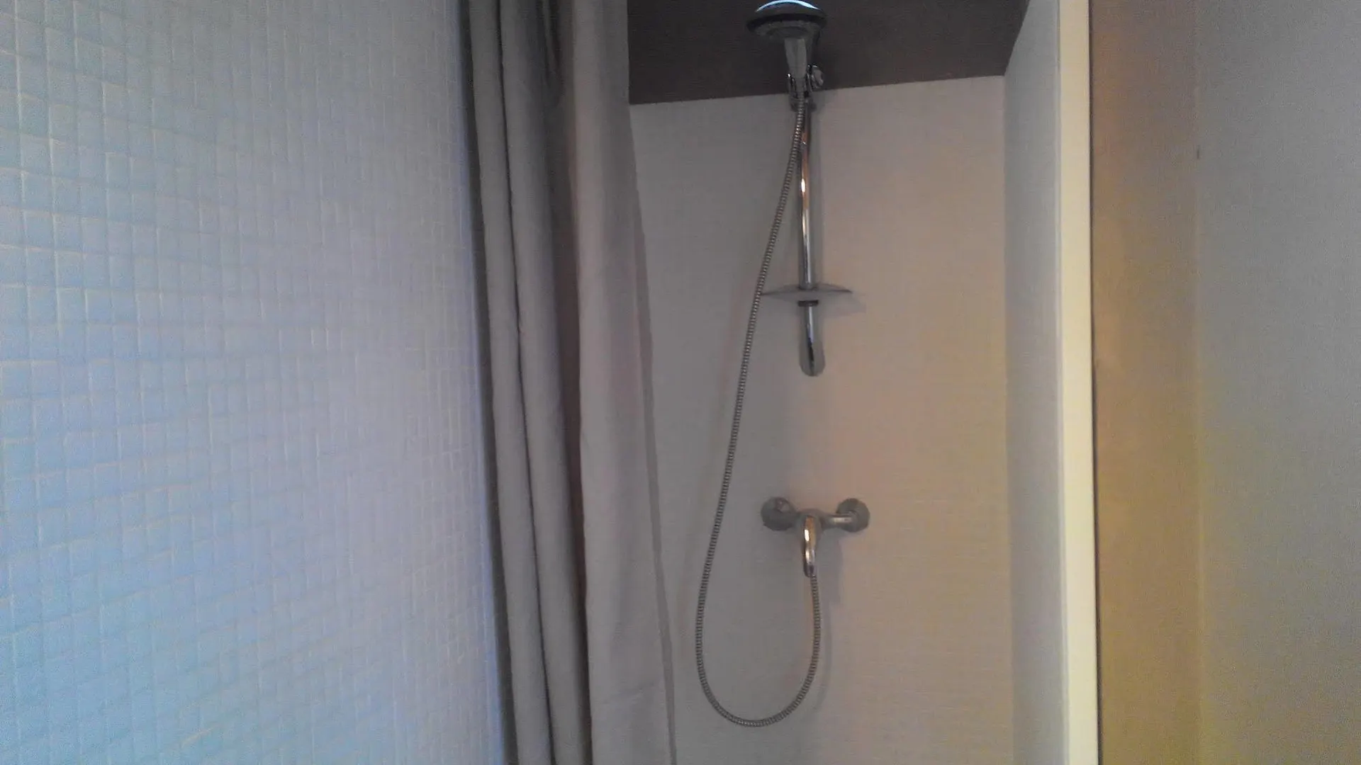 Hotel Van Eyck Brugge 2*,